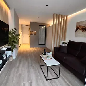 https://apartamento-cap-salou-apolo.catalonia-hotels.com